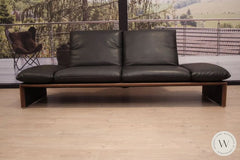 Modell Harriet Sofa BH in Leder A Tara noir Koinor