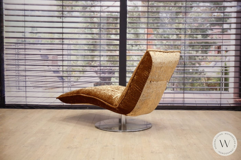 Modell Joplin Relaxliege in Stoff inkl. Nackenkissen Koinor