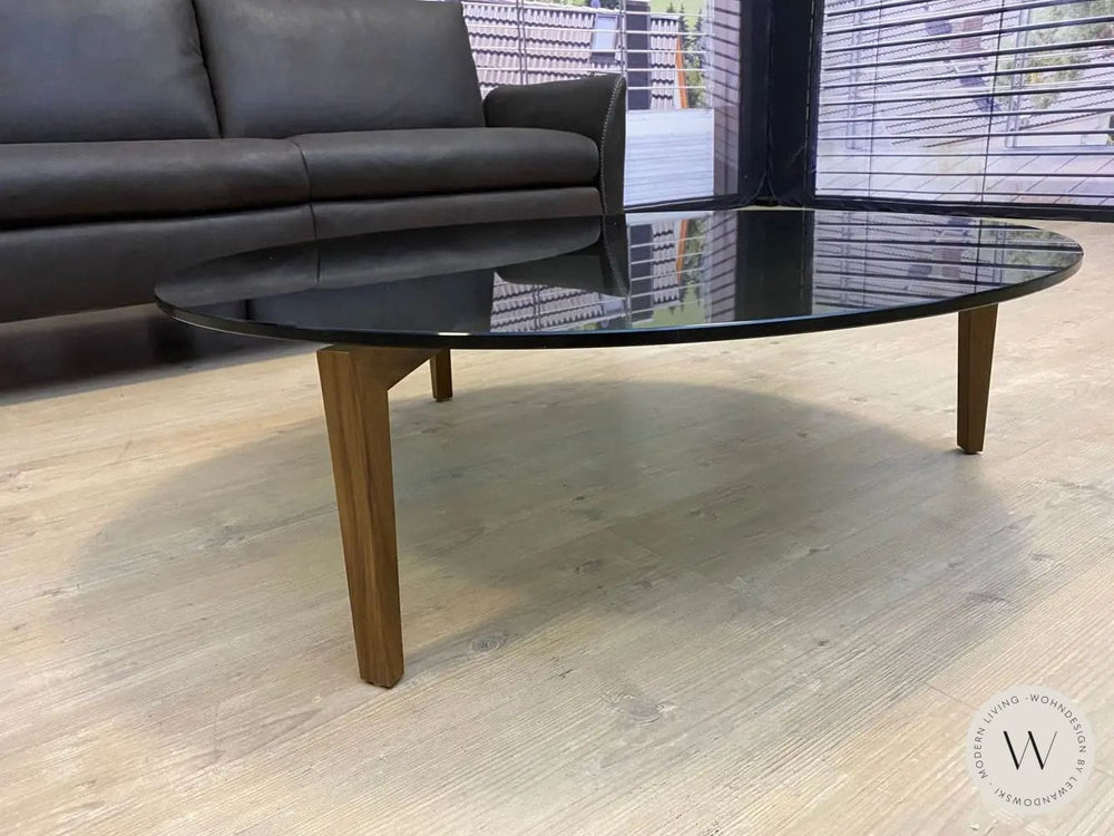 Modell K 222 Parsolglas mit Nussbaum Ronald Schmitt