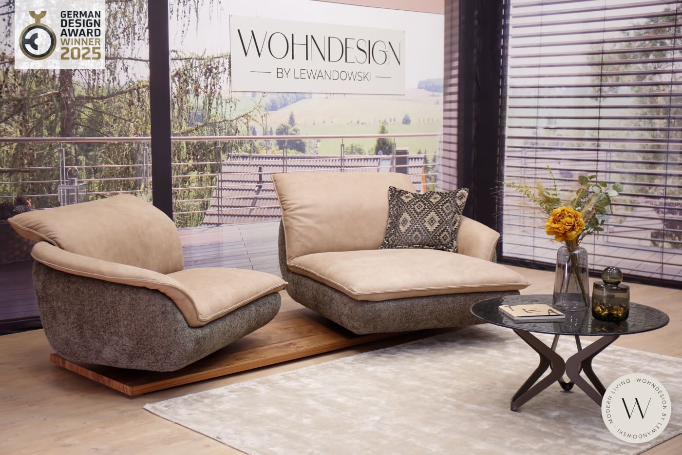 Modell Mooove in Leder A-India rhino & Stoff Venga