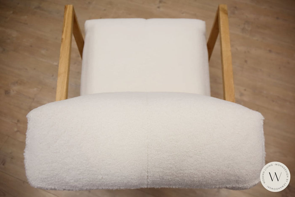 Modell Twister mit Hocker in Stoff Smart Lamb Bullfrog