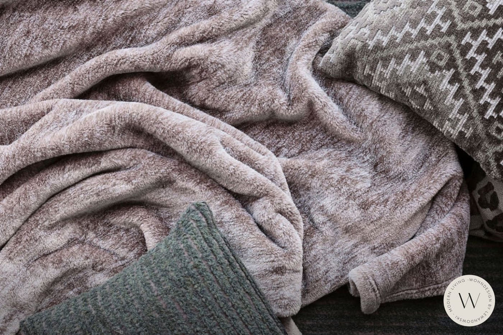 Plaid / Decke Melli Farbe 140 taupe Fine