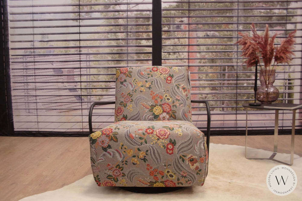Relaxsessel Modell Twister inkl. Hocker in Stoff Bullfrog