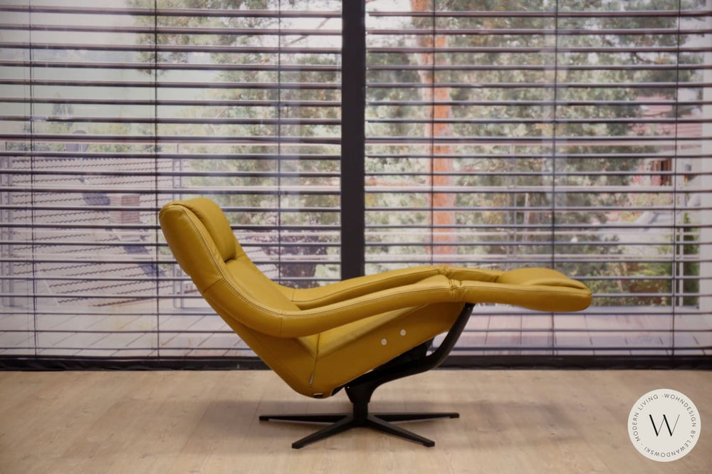 Relaxsessel Modell YOKO n.5 in Leder D dolce bee inkl. Akku Koinor
