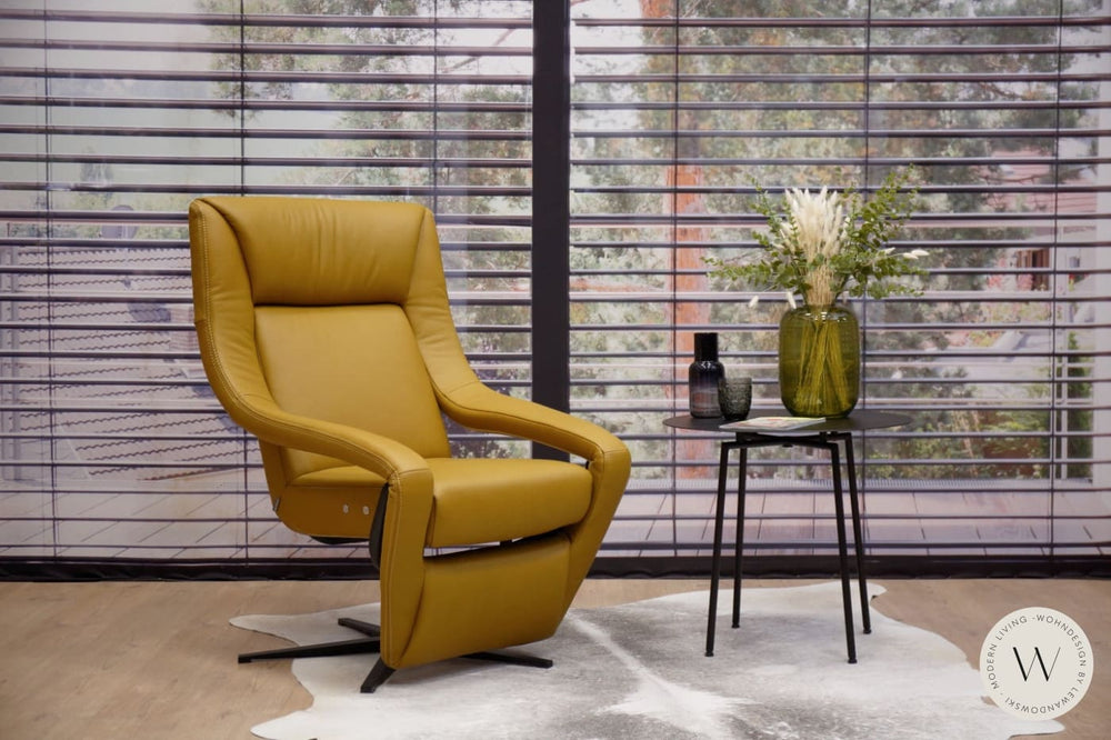 Relaxsessel Modell YOKO n.5 in Leder D dolce bee inkl. Akku Koinor