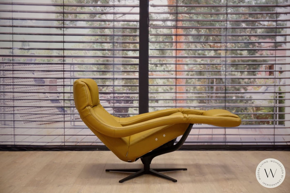 Relaxsessel Modell YOKO n.5 in Leder D dolce bee inkl. Akku Koinor