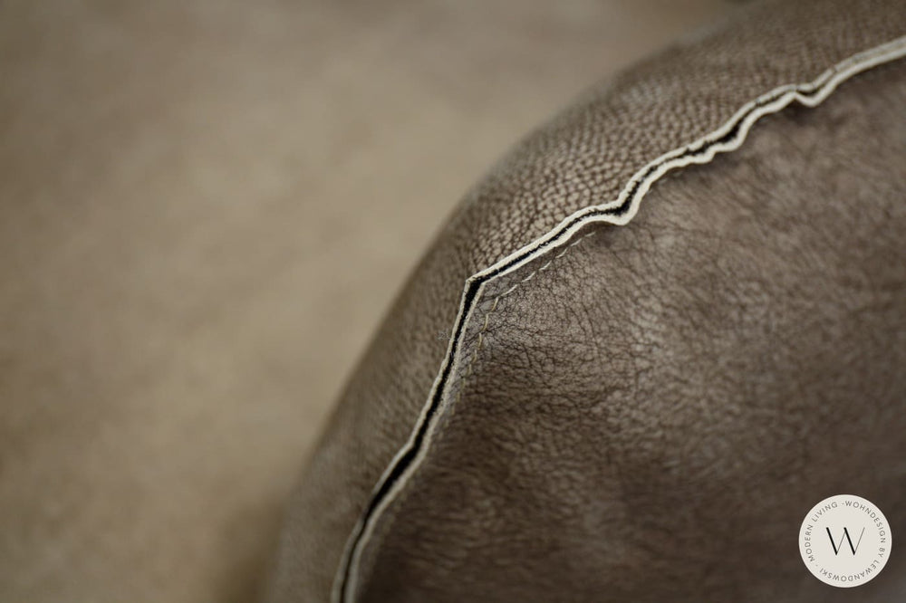 Sessel Blobb.De Luxe inkl. Hocker in Leder Crazy nubuk Bullfrog