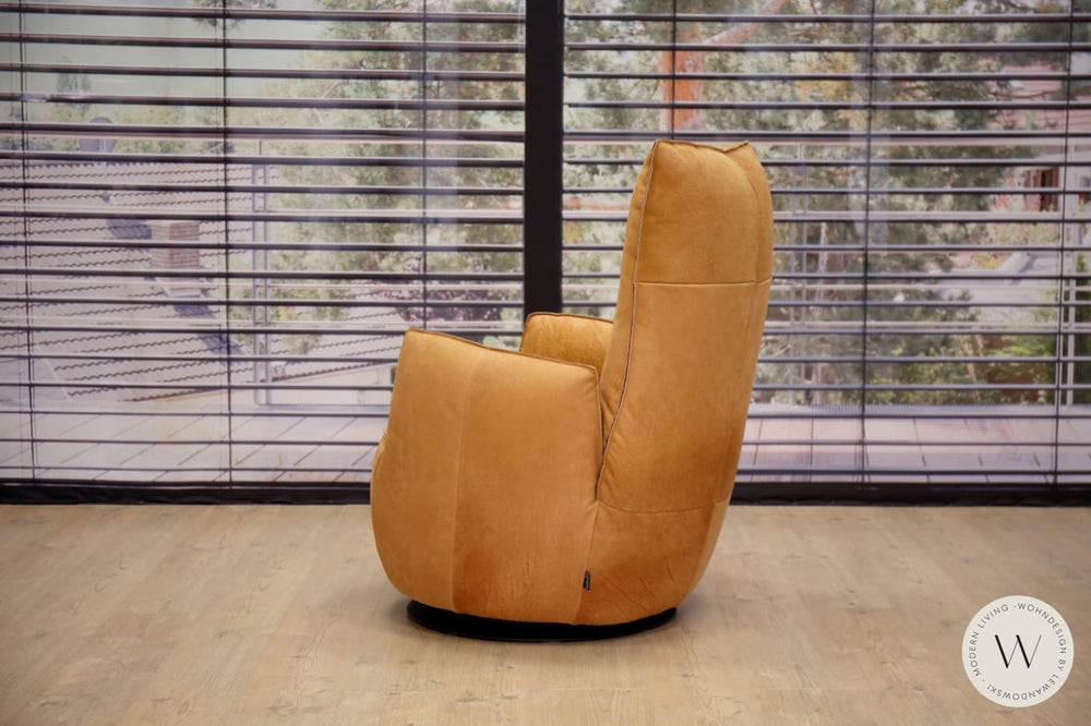 Sessel Blobb.De Luxe inkl. Hocker in Leder Crazy nubuk tabak Bullfrog