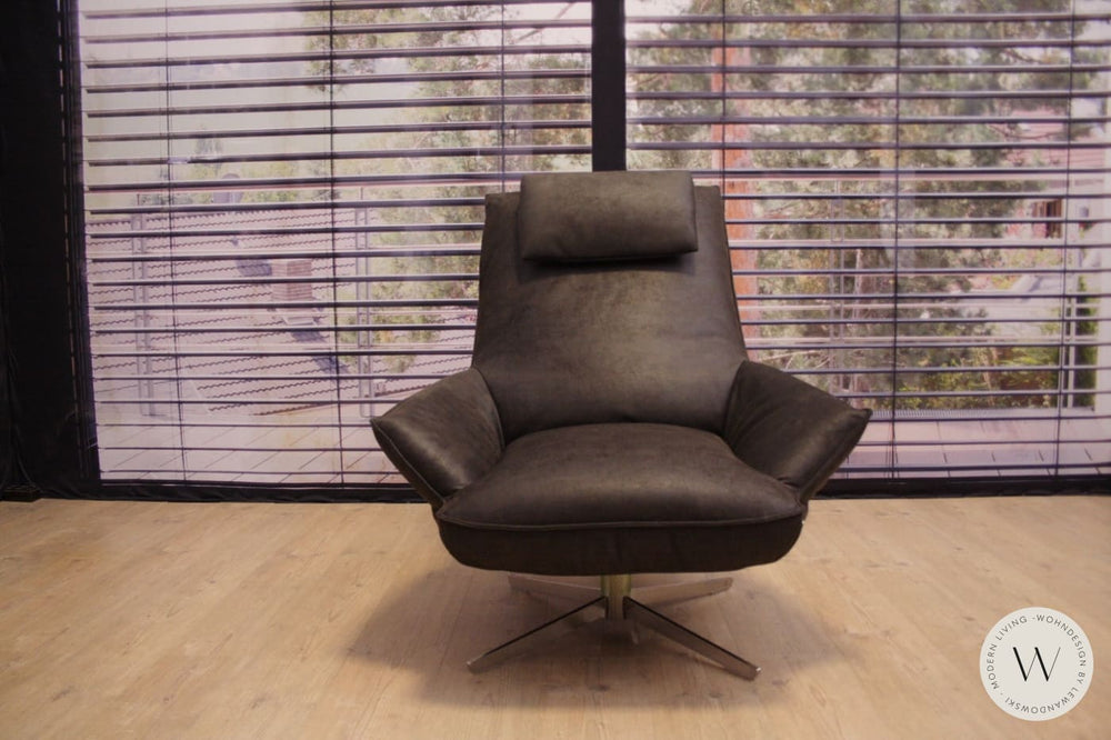 Sessel Isira mit Hocker in Stoff Bison 13/89 Koinor