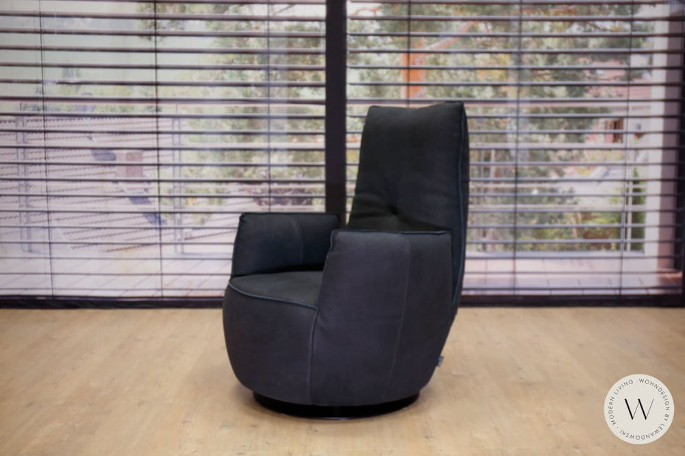 Sessel Modell Blobb.De Luxe + Hocker Leder Rhino schwarz Bullfrog