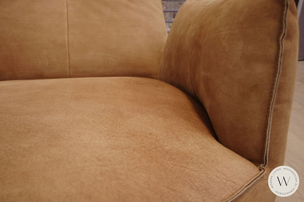 Sessel Modell Blobb.De Luxe in Leder Crazy Nubuk tabak Bullfrog