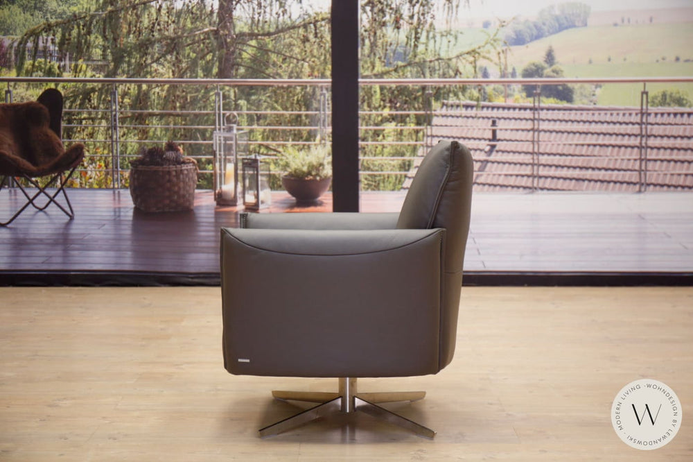 Sofagarnitur Modell Vineto in Leder B Bull carbone Koinor