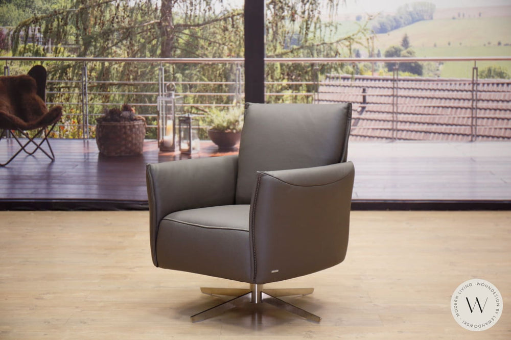 Sofagarnitur Modell Vineto in Leder B Bull carbone Koinor