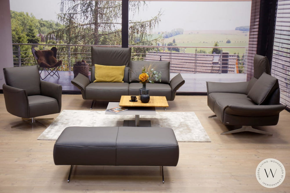 Sofagarnitur Modell Vineto in Leder B Bull carbone Koinor
