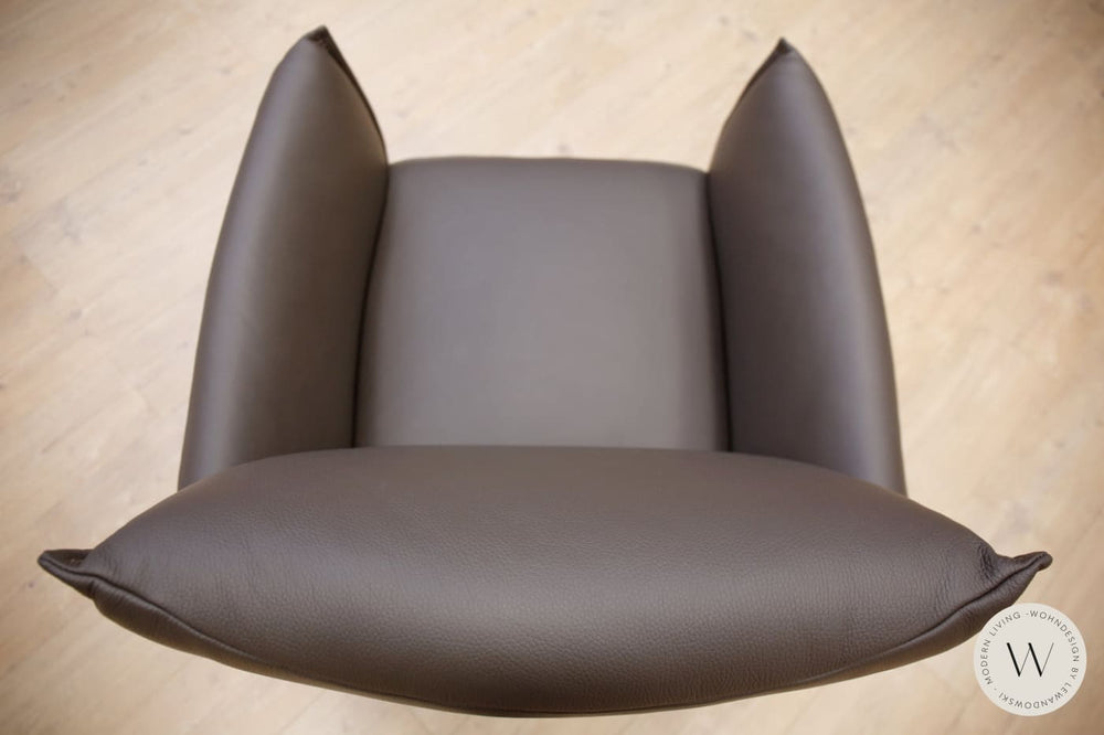 Sofagarnitur Modell Vineto in Leder B Bull carbone Koinor