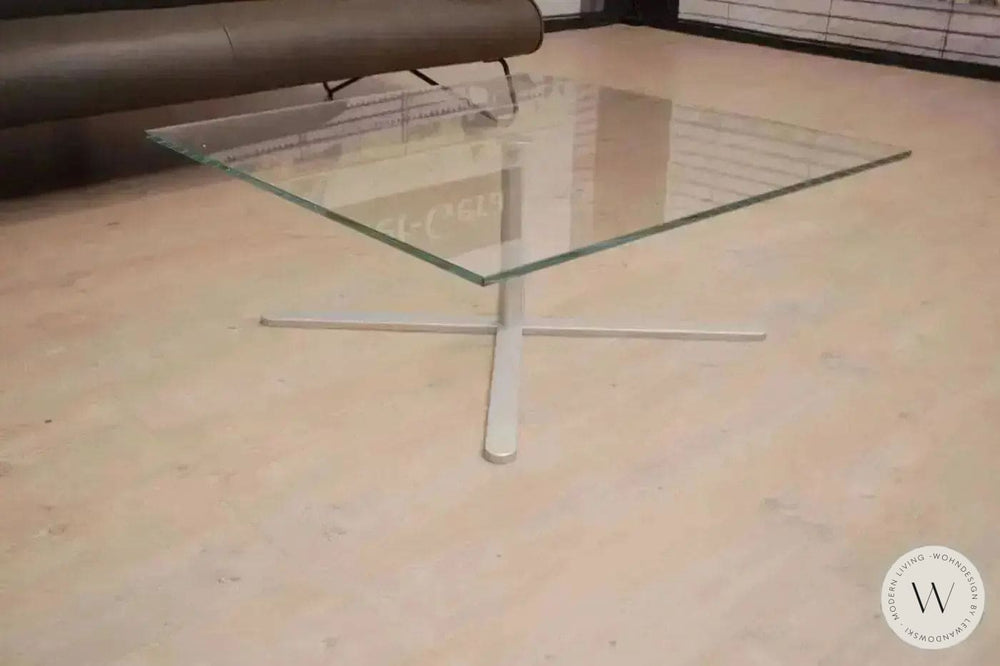 Tisch Modell Luke Ronald Schmitt